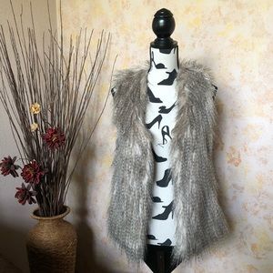 Sabine Faux Fur Vest with Pockets